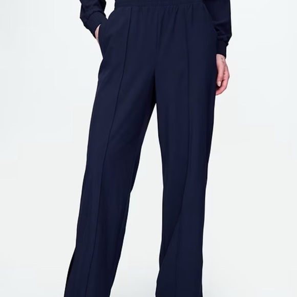 NWOT GapFit Snap-Hem Fleece-Lined Sweatpants Black - M - Picture 8 of 9